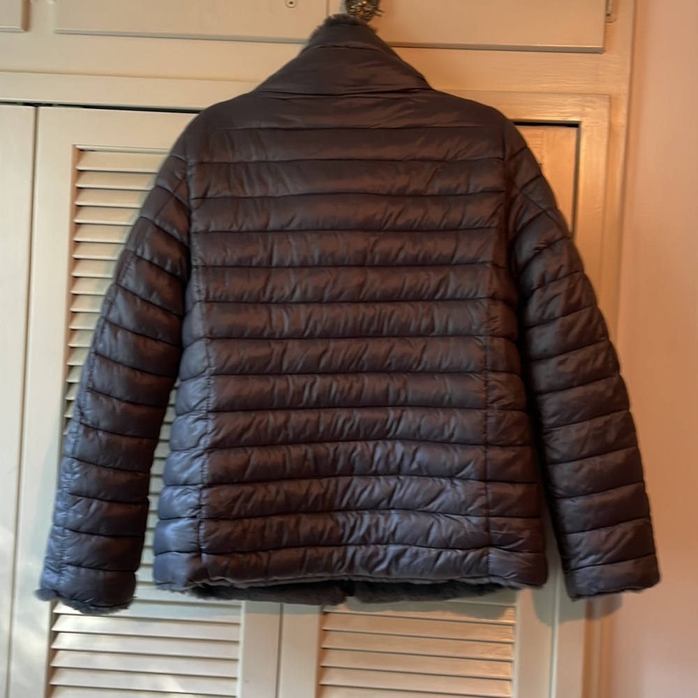 Reversible puffer jacket - Picture 3 of 6